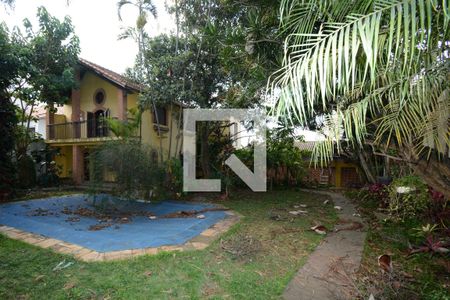 Casa para alugar com 600m², 5 quartos e 8 vagasQuintal