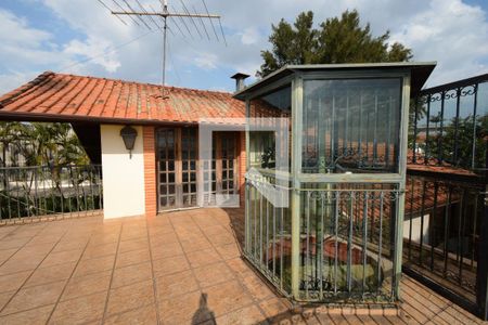 Casa para alugar com 600m², 5 quartos e 8 vagasTerraço