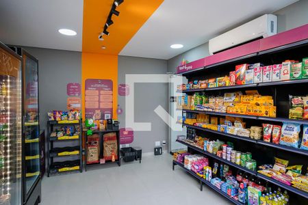 Apartamento à venda com 65m², 2 quartos e 2 vagasMercadinho