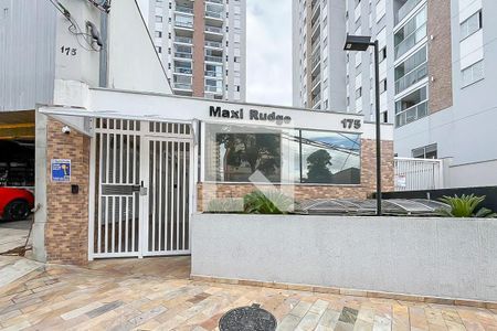 Apartamento à venda com 65m², 2 quartos e 2 vagasFachada + plaquinha