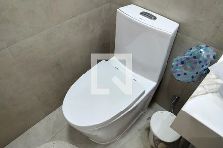 Apartamento para alugar com 91m², 2 quartos e 1 vaga Apartamento para alugar com 91m², 2 quartos e 1 vagaBanheiro da Suíte