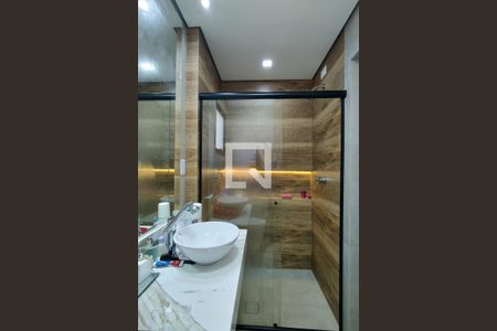 Apartamento para alugar com 91m², 2 quartos e 1 vaga Apartamento para alugar com 91m², 2 quartos e 1 vagaBanheiro da Suíte