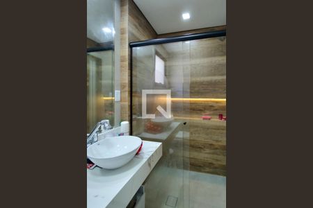 Apartamento para alugar com 91m², 2 quartos e 1 vaga Apartamento para alugar com 91m², 2 quartos e 1 vagaBanheiro da Suíte