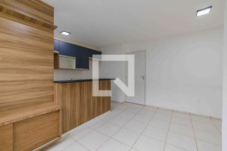 Sala de apartamento para alugar com 2 quartos, 43m² em Vargem Grande, Rio de Janeiro