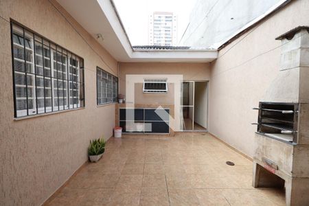 Casa à venda com 200m², 2 quartos e 4 vagasQuintal