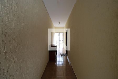 Casa à venda com 200m², 2 quartos e 4 vagasCorredor