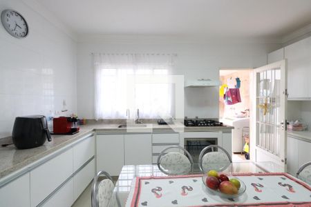 Casa à venda com 200m², 2 quartos e 4 vagasCozinha