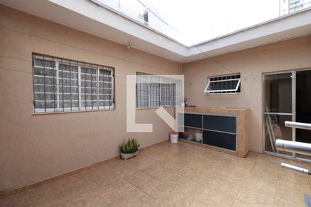 Casa à venda com 200m², 2 quartos e 4 vagasQuintal