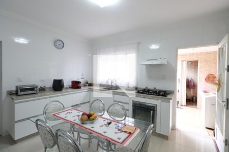 Casa à venda com 200m², 2 quartos e 4 vagasCozinha