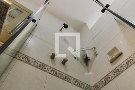 Apartamento à venda com 263m², 3 quartos e 1 vaga Apartamento à venda com 263m², 3 quartos e 1 vagaBanheiro 2