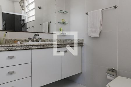 Apartamento à venda com 263m², 3 quartos e 1 vaga Apartamento à venda com 263m², 3 quartos e 1 vagaBanheiro 1