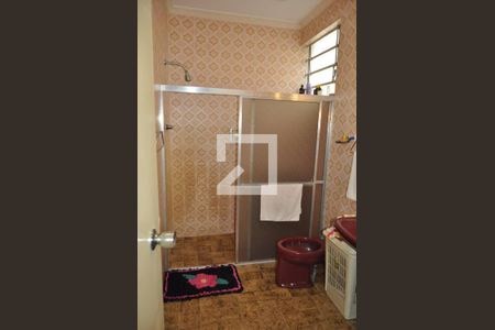 Casa à venda com 730m², 5 quartos e 3 vagasBanheiro do Quarto 2