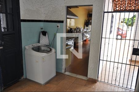 Casa à venda com 730m², 5 quartos e 3 vagasÁrea de Serviço