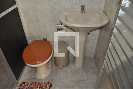 Casa à venda com 730m², 5 quartos e 3 vagasBanheiro de Serviço