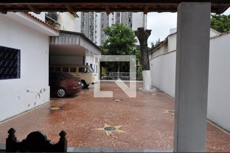 Casa à venda com 730m², 5 quartos e 3 vagasÁrea Externa