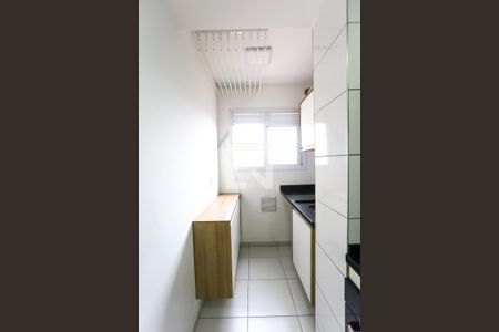 Apartamento para alugar com 48m², 2 quartos e 1 vaga Apartamento para alugar com 48m², 2 quartos e 1 vagaCozinha/Área de Serviço