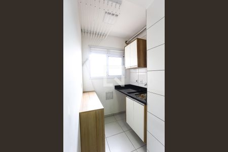 Apartamento para alugar com 48m², 2 quartos e 1 vaga Apartamento para alugar com 48m², 2 quartos e 1 vagaCozinha/Área de Serviço