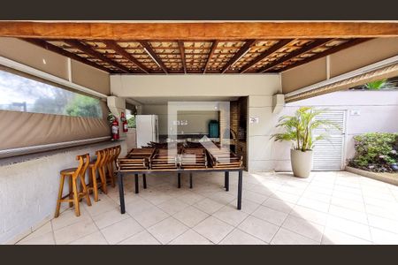 Apartamento para alugar com 48m², 2 quartos e 1 vaga Apartamento para alugar com 48m², 2 quartos e 1 vagaÁrea comum - Churrasqueira