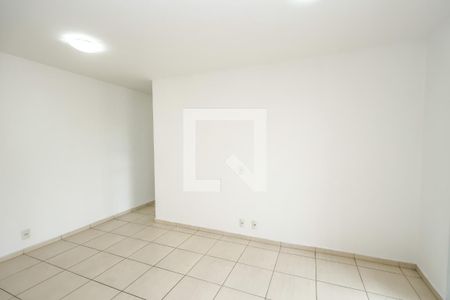 Sala de apartamento para alugar com 3 quartos, 64m² em Vila Caraguata Sacoma, São Paulo