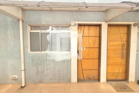 Casa de condomínio à venda com 69m², 2 quartos e 1 vaga