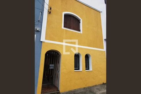 Casa à venda com 131m², 2 quartos e 1 vaga