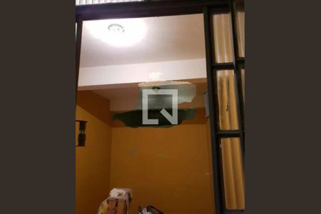 Casa à venda com 131m², 2 quartos e 1 vaga