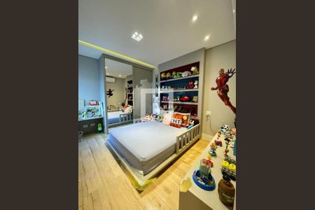 Casa à venda com 4 quartos, 450m² em Vila Prudente, São Paulo