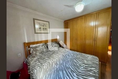 Casa à venda com 4 quartos, 220m² em Jardim Avelino, São Paulo