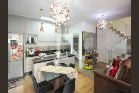 Casa à venda com 2 quartos, 105m² em Vila Diva (Zona Leste), São Paulo