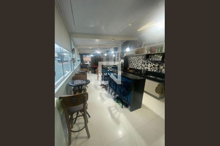 Casa à venda com 320m², 3 quartos e 3 vagas