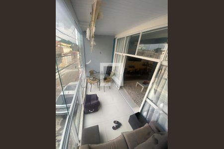 Casa à venda com 320m², 3 quartos e 3 vagas