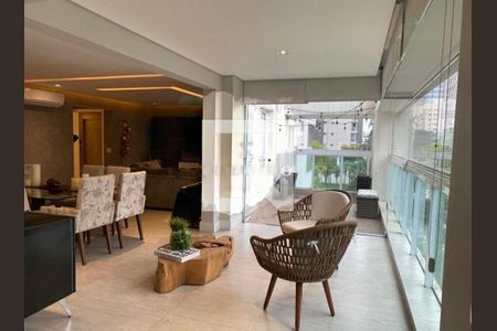 Apartamento à venda com 4 quartos, 222m² em Vila Olímpia, São Paulo