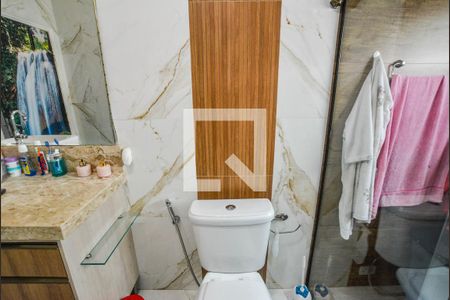 Casa à venda com 178m², 3 quartos e 4 vagasBanheiro