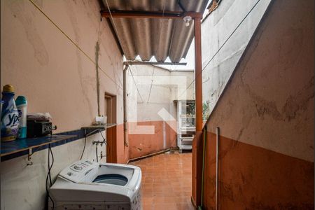 Casa à venda com 178m², 3 quartos e 4 vagasÁrea de Serviço