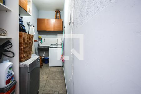 Casa à venda com 141m², 2 quartos e 1 vagaÁrea de Serviço