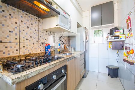 Apartamento à venda com 46m², 2 quartos e 1 vaga Apartamento à venda com 46m², 2 quartos e 1 vagaCozinha e Área de Serviço