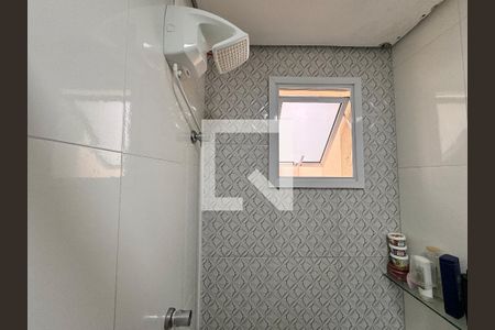Apartamento à venda com 153m², 2 quartos e 2 vagas Apartamento à venda com 153m², 2 quartos e 2 vagasBanheiro da Suíte