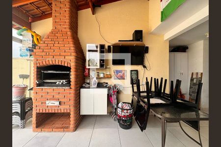 Apartamento à venda com 153m², 2 quartos e 2 vagas Apartamento à venda com 153m², 2 quartos e 2 vagasCobertura