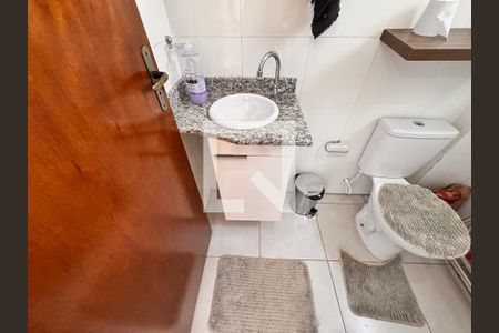 Apartamento à venda com 153m², 2 quartos e 2 vagas Apartamento à venda com 153m², 2 quartos e 2 vagasLavabo