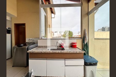 Apartamento à venda com 153m², 2 quartos e 2 vagas Apartamento à venda com 153m², 2 quartos e 2 vagasCobertura