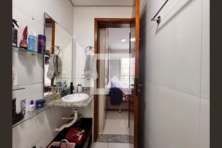 Apartamento à venda com 153m², 2 quartos e 2 vagas Apartamento à venda com 153m², 2 quartos e 2 vagasBanheiro da Suíte