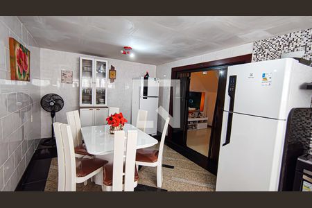 Casa à venda com 199m², 5 quartos e 1 vaga Casa à venda com 199m², 5 quartos e 1 vagacopa / cozinha