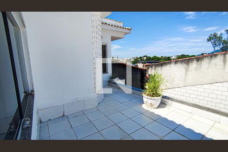 Casa à venda com 199m², 5 quartos e 1 vaga Casa à venda com 199m², 5 quartos e 1 vagaterraço