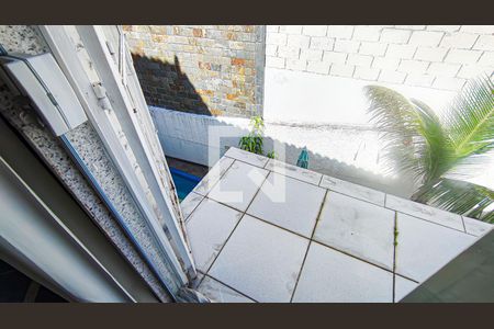 Casa à venda com 199m², 5 quartos e 1 vaga Casa à venda com 199m², 5 quartos e 1 vagaquarto 2 - varanda