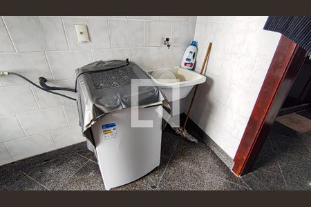 Casa à venda com 199m², 5 quartos e 1 vaga Casa à venda com 199m², 5 quartos e 1 vagaarea de serviço