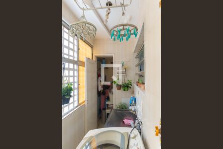 Apartamento à venda com 74m², 3 quartos e 1 vagaÁrea de Serviço