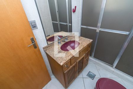 Apartamento à venda com 98m², 3 quartos e 1 vaga Apartamento à venda com 98m², 3 quartos e 1 vagaBanheiro Social