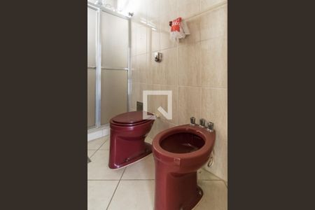 Apartamento à venda com 98m², 3 quartos e 1 vaga Apartamento à venda com 98m², 3 quartos e 1 vagaBanheiro Social