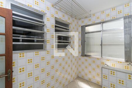 Apartamento à venda com 98m², 3 quartos e 1 vaga Apartamento à venda com 98m², 3 quartos e 1 vagaÁrea de Serviço