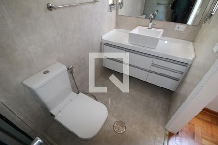 Apartamento à venda com 95m², 3 quartos e 1 vagaQuarto 2 - Banheiro